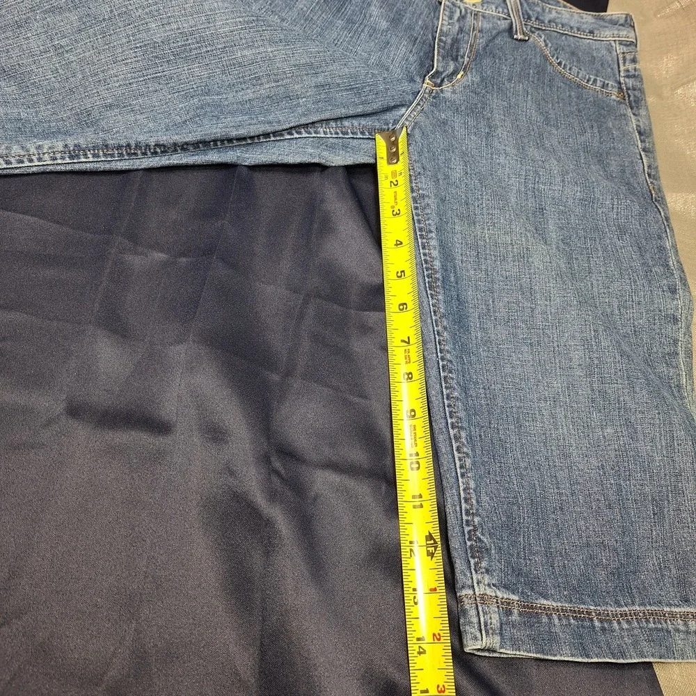 EDDIE BAUER Size 6 Bermuda 14